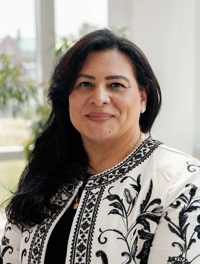 Sandy Zalmout professional headshot